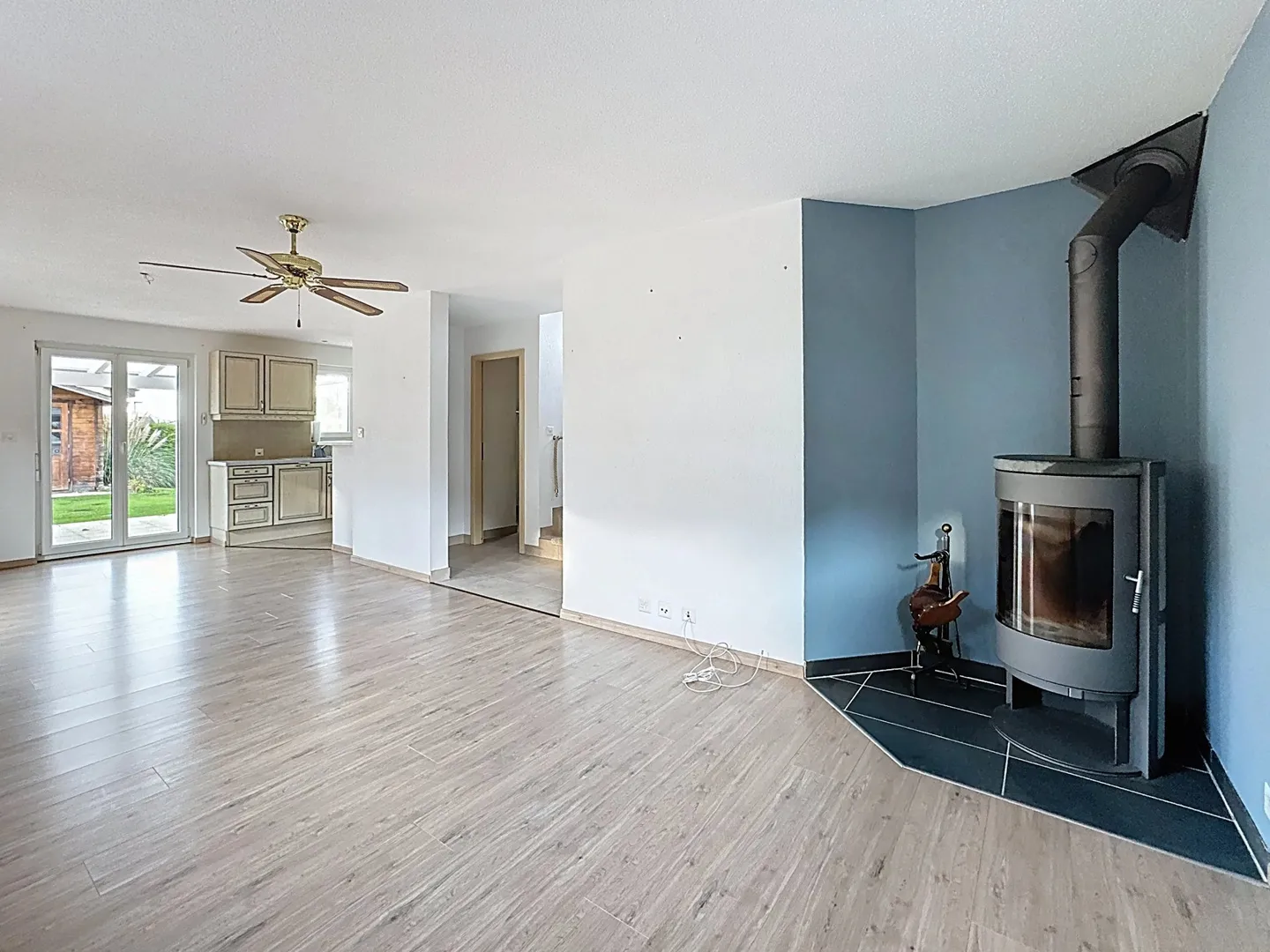 Charming semi-detached villa with garden and jacuzzi - Photo 3 of 13