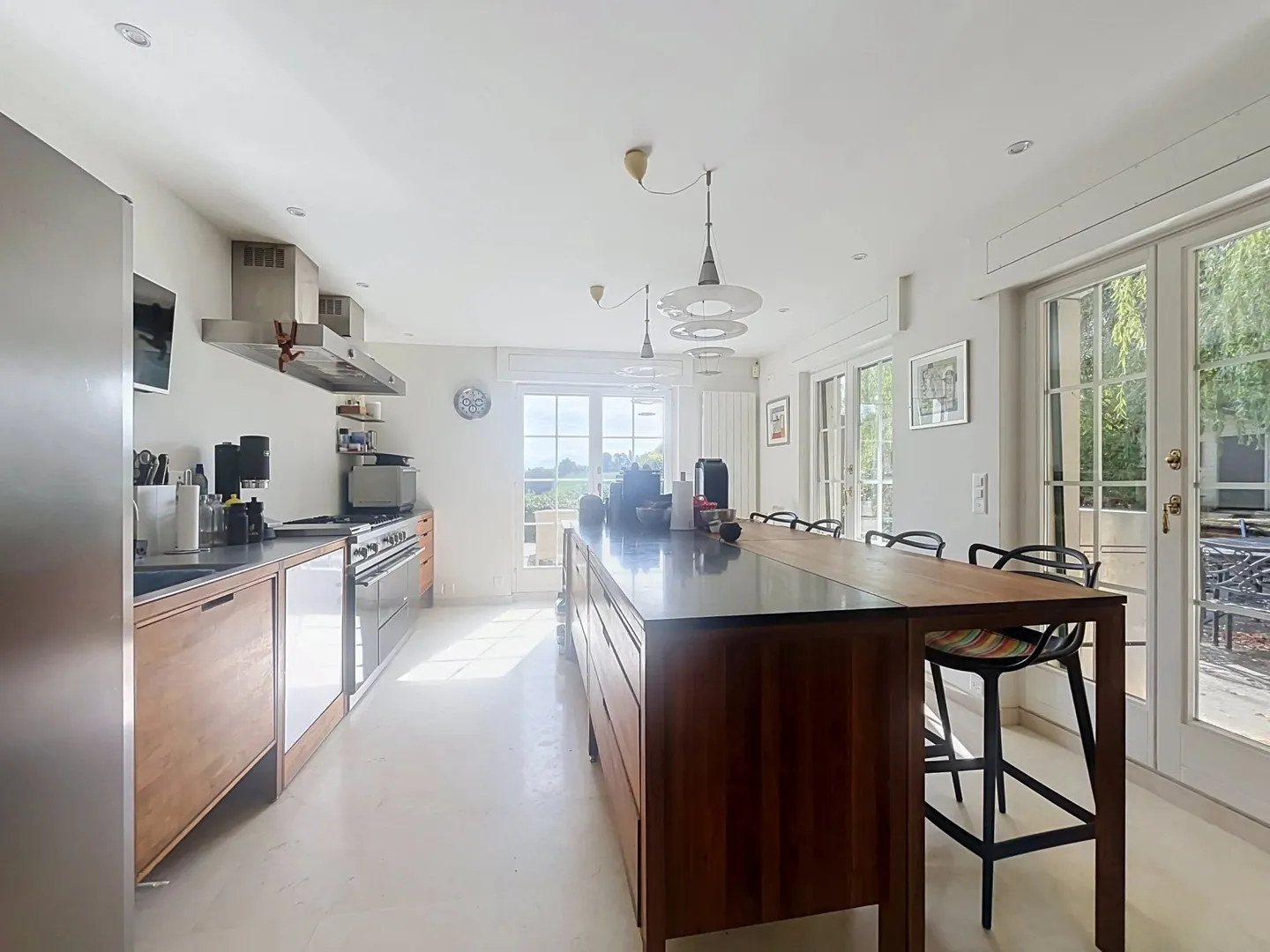 Elegant family property in the heart of nature with Wellness & Sport area - Photo 2 of 13