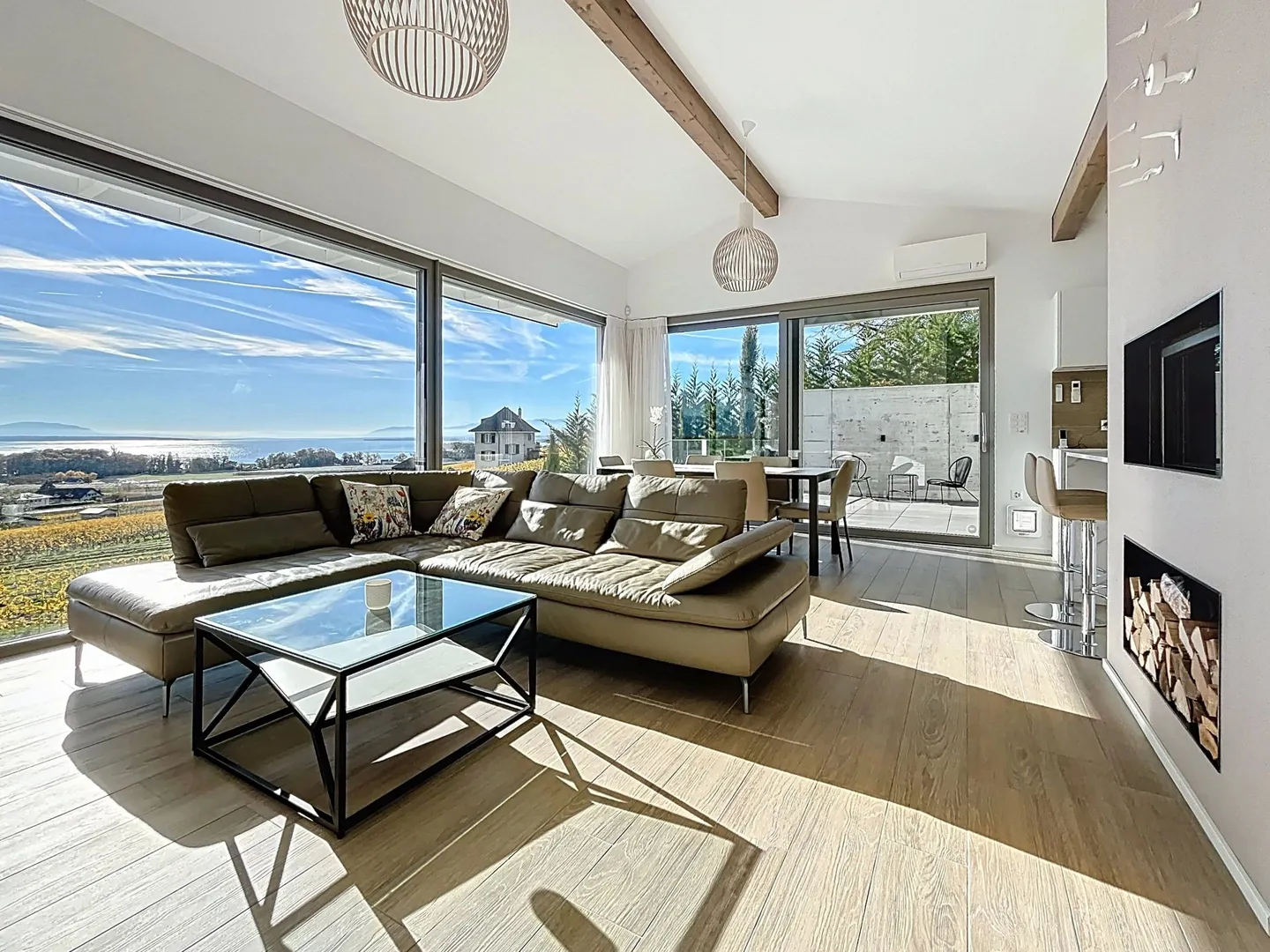 En Exclusivité : Elégante villa au coeur des vignes - Photo 1 sur 11