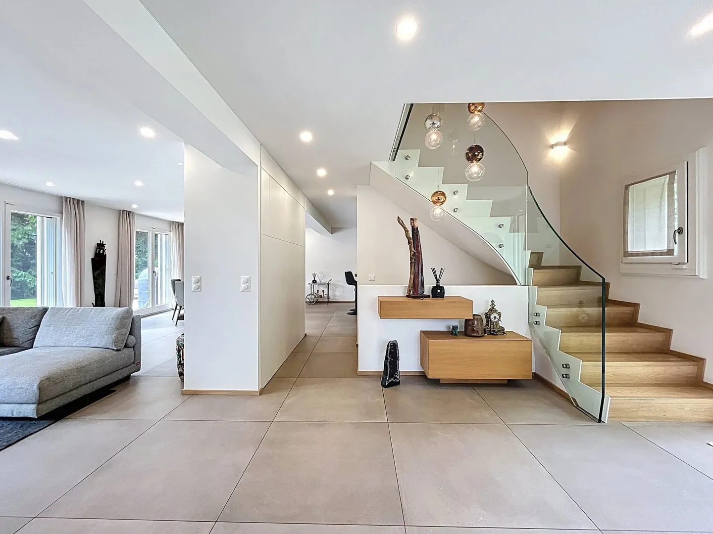 En exclusivité : Belle villa rénovée à proximité de Nyon - Photo 7 sur 13