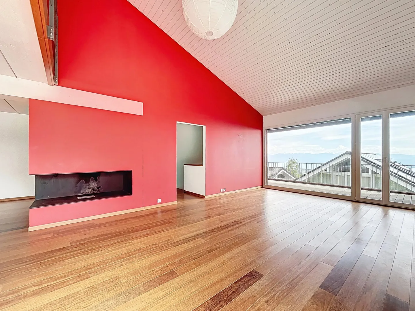 Architektenvilla mit 100m2 Panoramaterrasse mit Seeblick, nur 10 Gehminuten vom Zentrum von Arzier entfernt - Foto 5 von 13