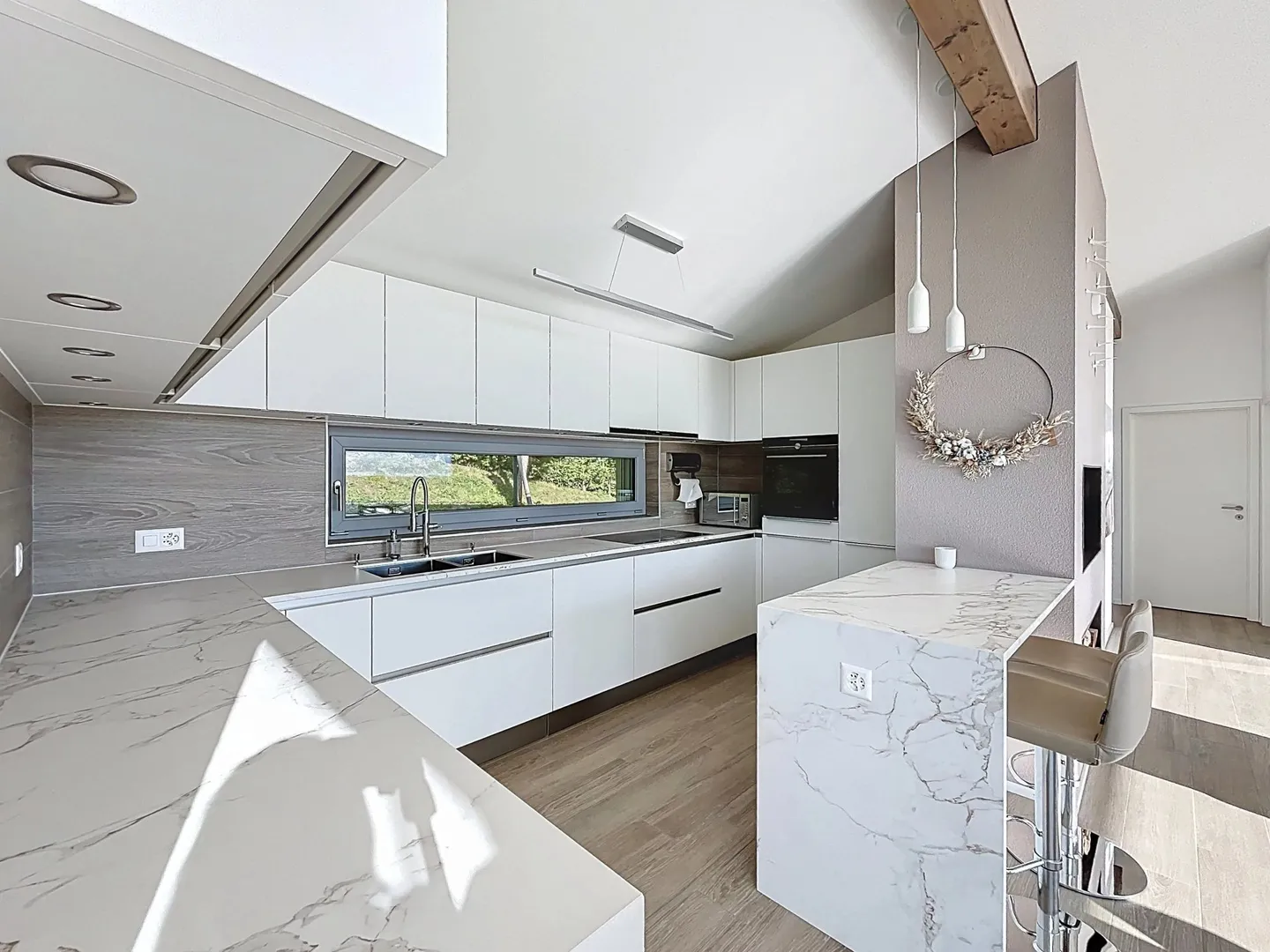 En Exclusivité : Elégante villa au coeur des vignes - Photo 4 sur 11