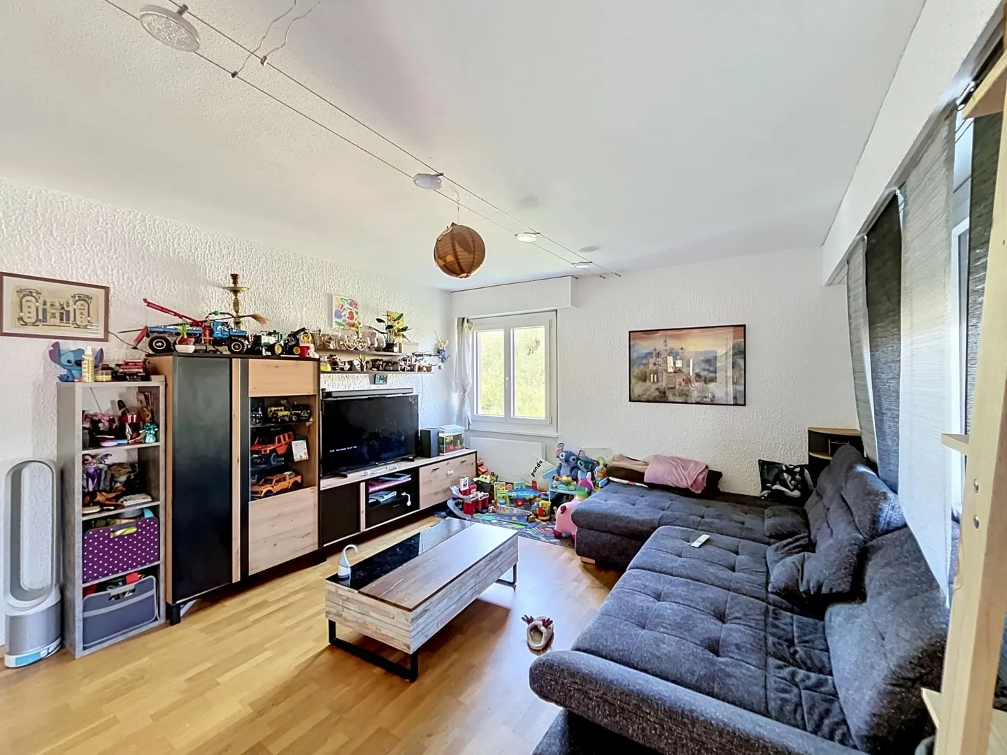 Bel appartement traversant de 4,5 pièces dans le quartier de Vissigen à Sion - Photo 6 of 13
