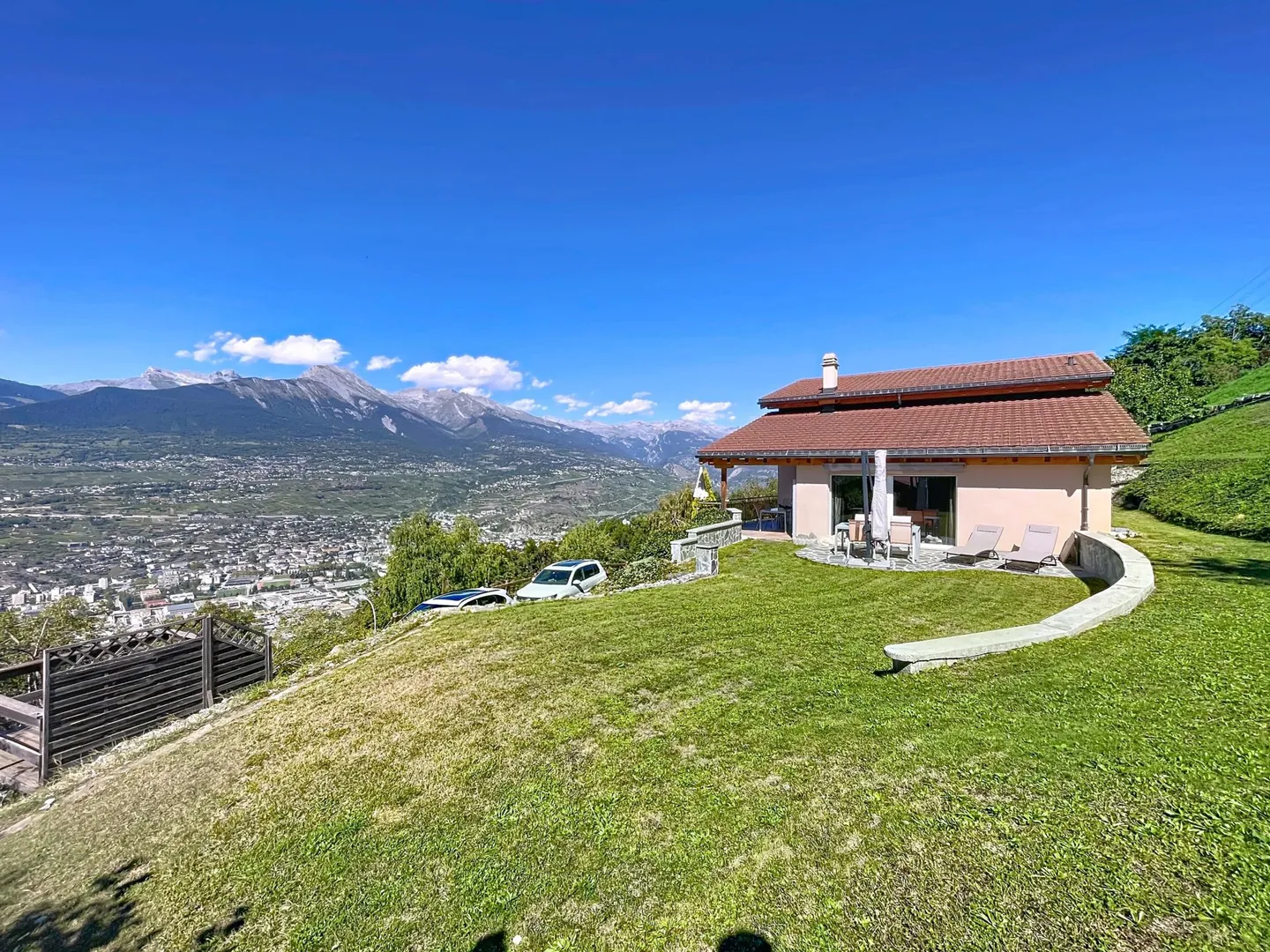 Exclusivité - Maison individuelle avec vue panoramique - Photo 1 sur 12