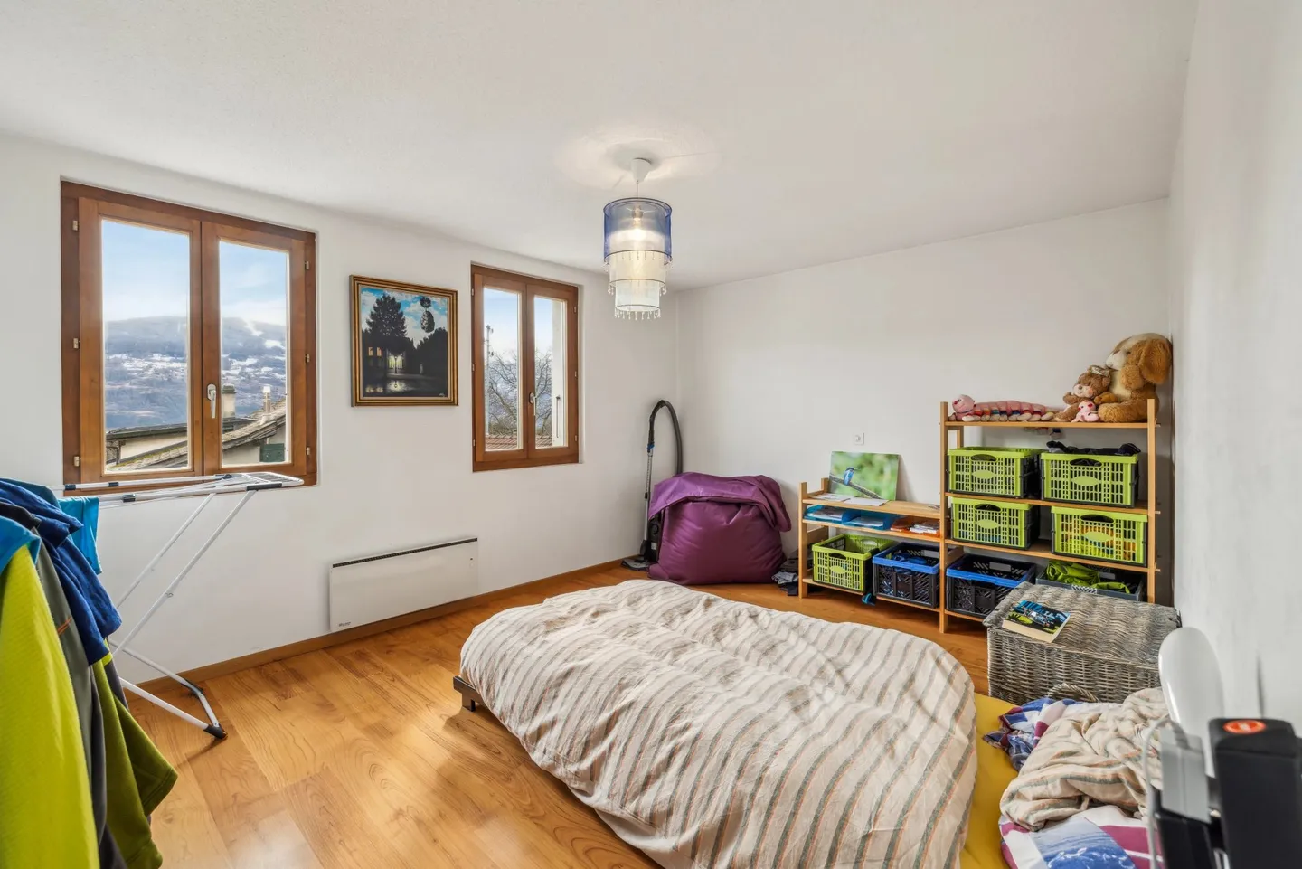 Casa con tre appartamenti da ristrutturare con alto potenziale - Foto 11 di 13