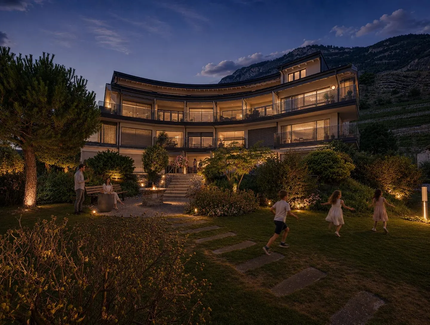 Exceptional Triplex with Panoramic View - Photo 1 of 6