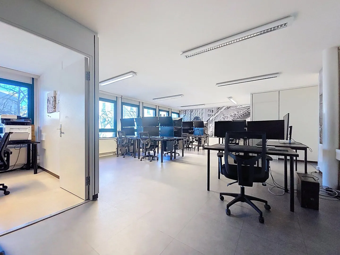 Bureau moderne à Sion - Photo 3 sur 6