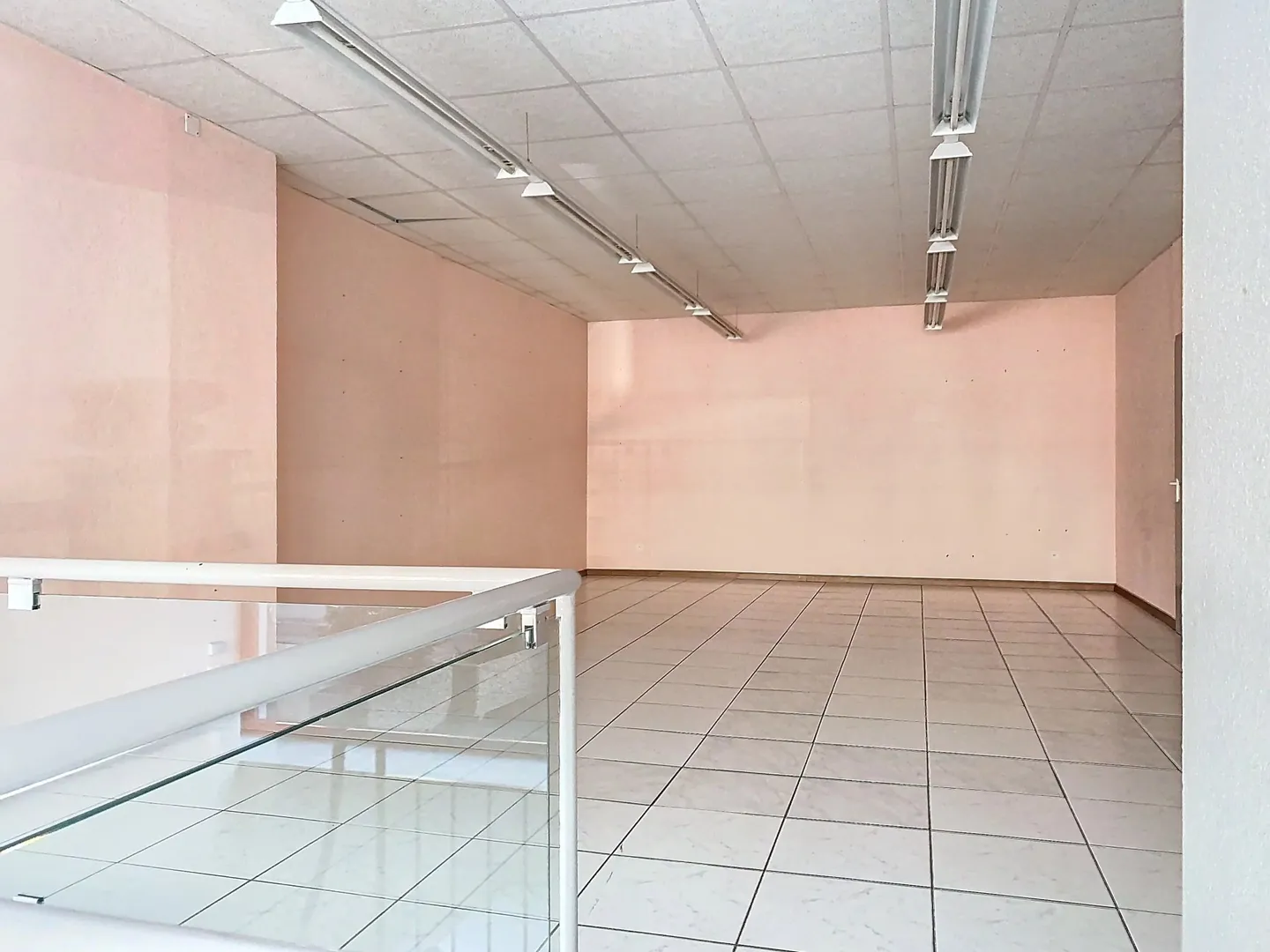 Commercial spaces in downtown Sion - Photo 7 of 13
