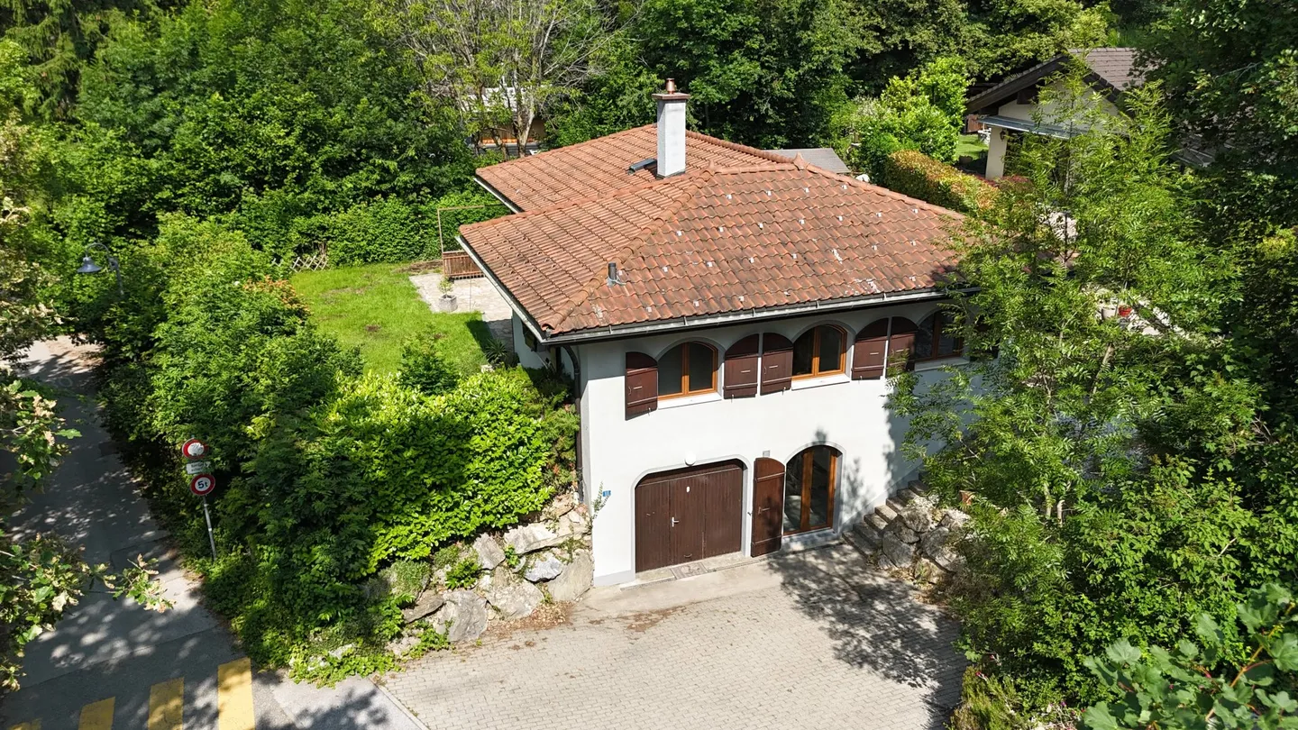 Casa indipendente ristrutturata in una zona ricercata - Foto 1 di 12