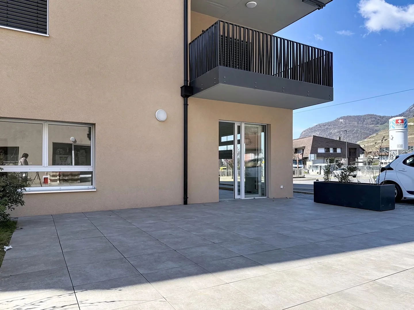 Espace Commercial avec Terrasse - Photo 5 sur 7