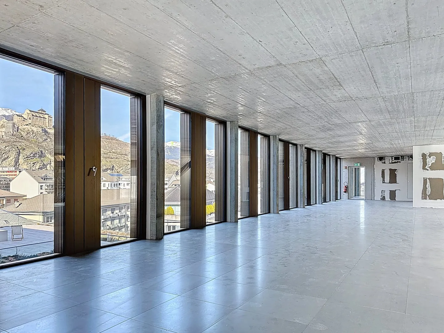 Espace Bureau Exceptionnel avec Vue - Photo 6 sur 9