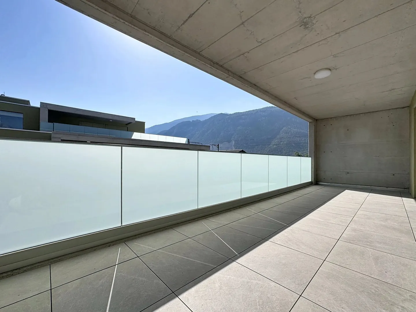 À louer à Uvrier appartement 2.5 pièces avec terrasse - Photo 8 sur 10