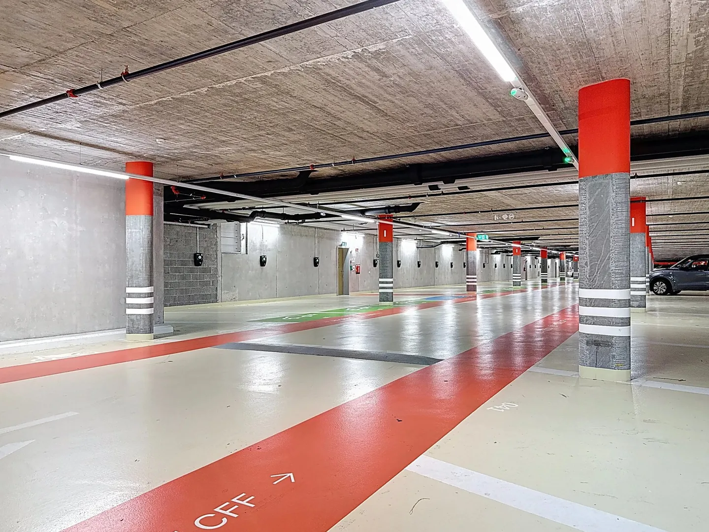 Nuovi abbonamenti disponibili - Parcheggio Cour de Gare, Sion - Foto 2 di 3