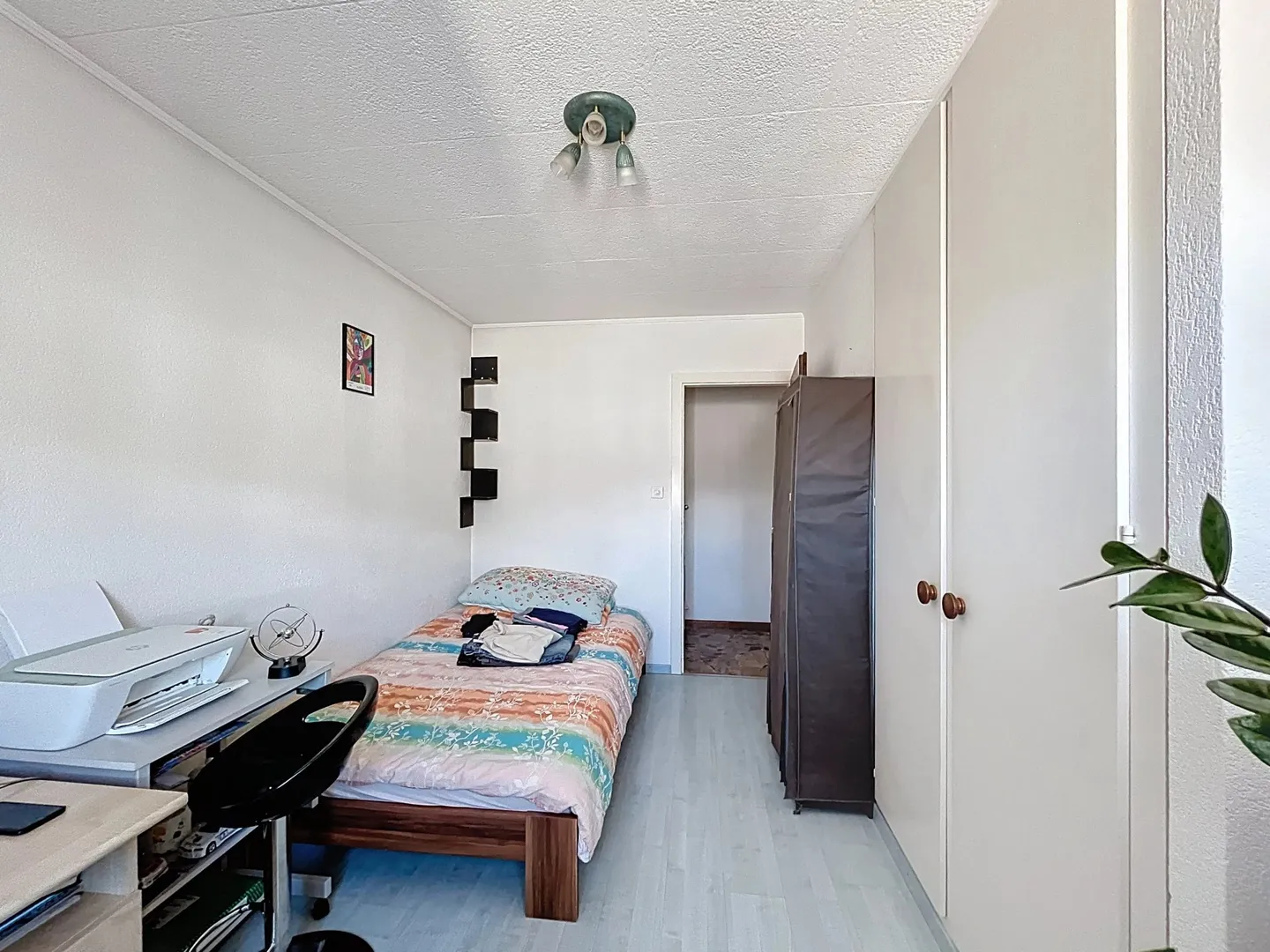 Spacieux 4 pièces de 110 m² avec balcon et fort potentiel à Sierre - Photo 9 of 11