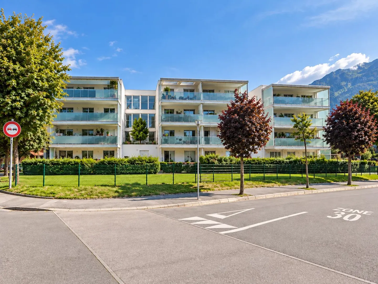 Appartement moderne avec jardin - Photo 1 sur 8