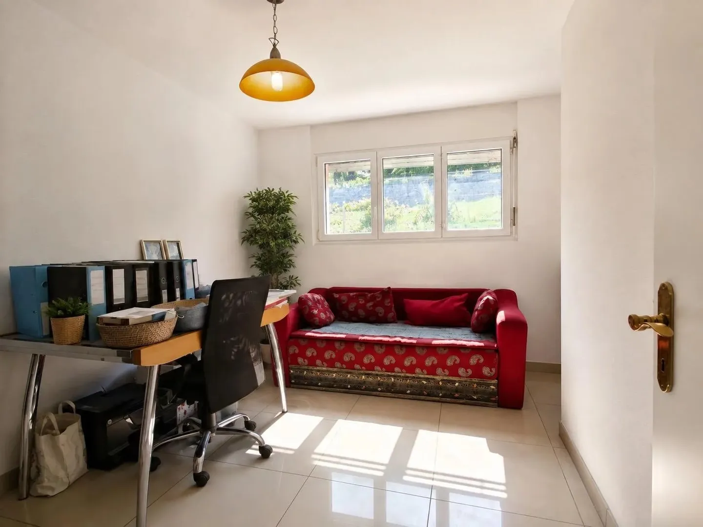 Spacieuse villa individuelle avec grand jardin à Sierre - Foto 10 di 13