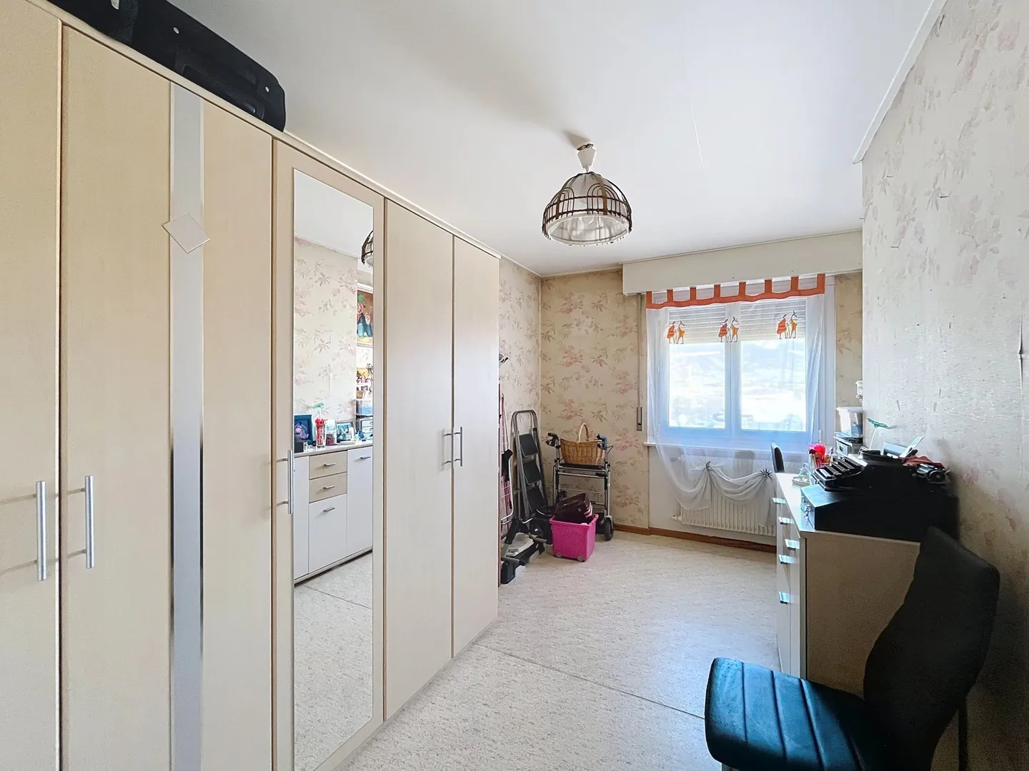 Spacieux 4 pièces de 110 m² avec balcon et fort potentiel à Sierre - Photo 10 of 11
