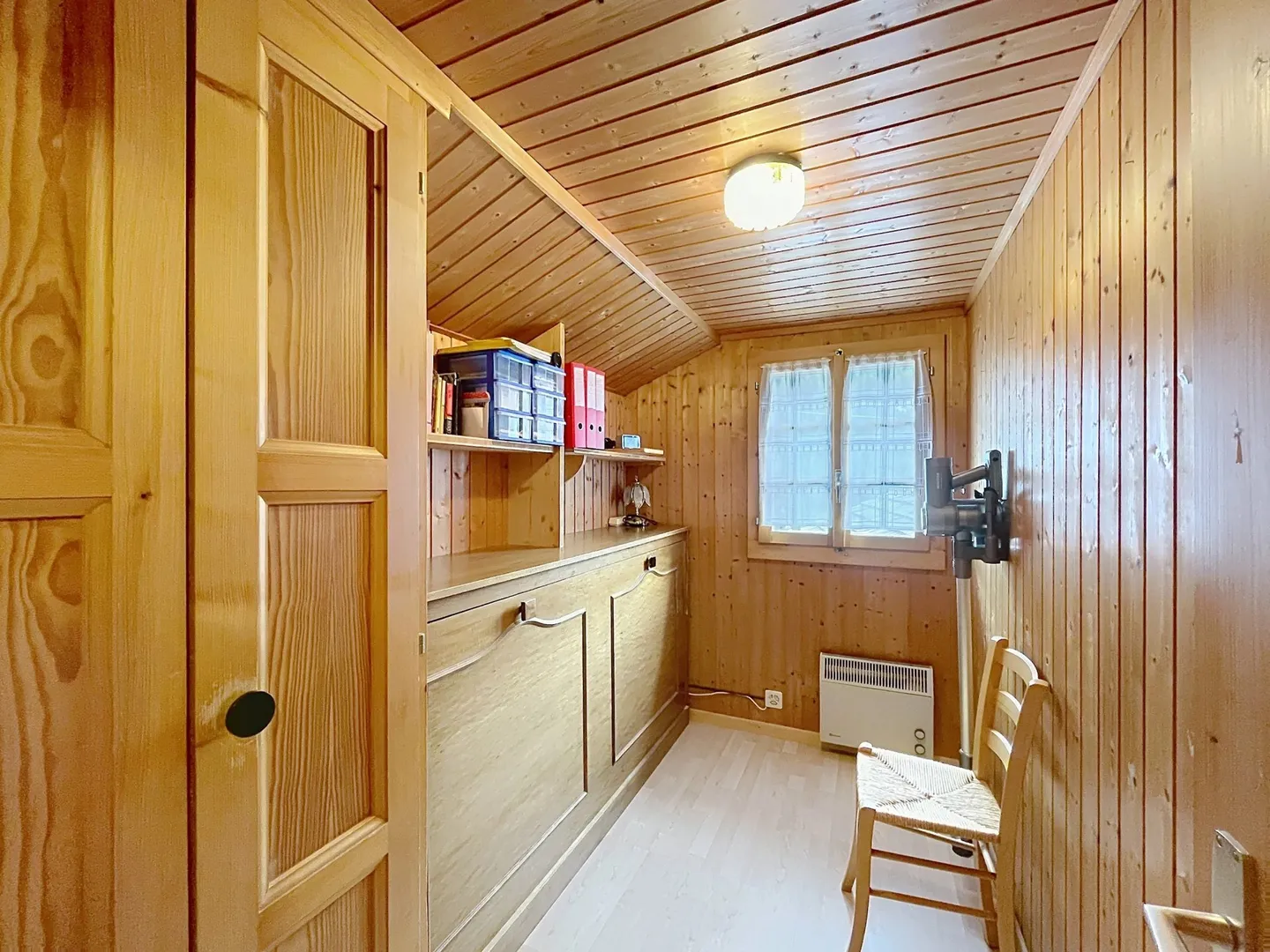 Alter Mazot in ein Chalet umgewandelt - Foto 11 von 13