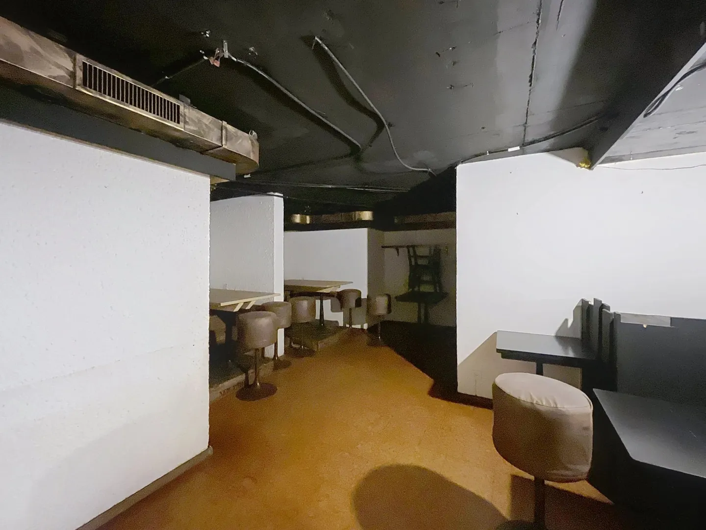 Commercial space - restaurant benefiting from a magnificent location - Photo 4 of 10