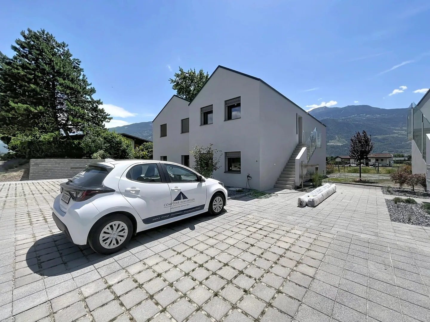 Duplex moderne avec terrasse - Photo 1 sur 13