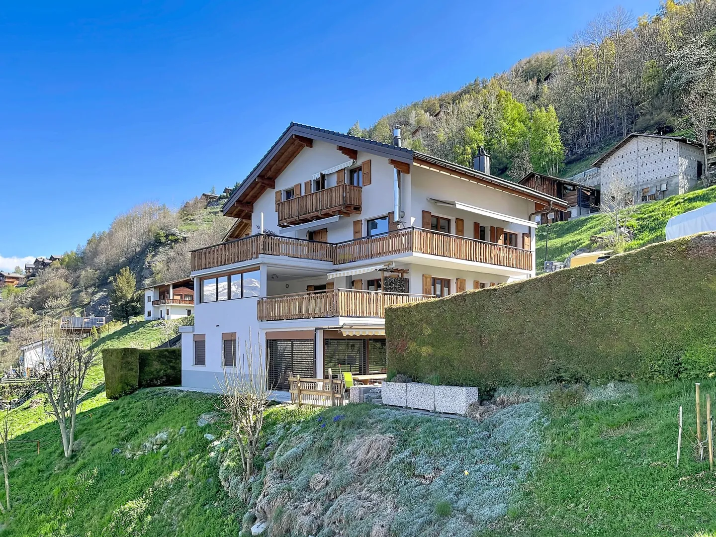 Appartement de 4 1/2 pièces bénéficiant d'une magnifique vue - Photo 1 of 13