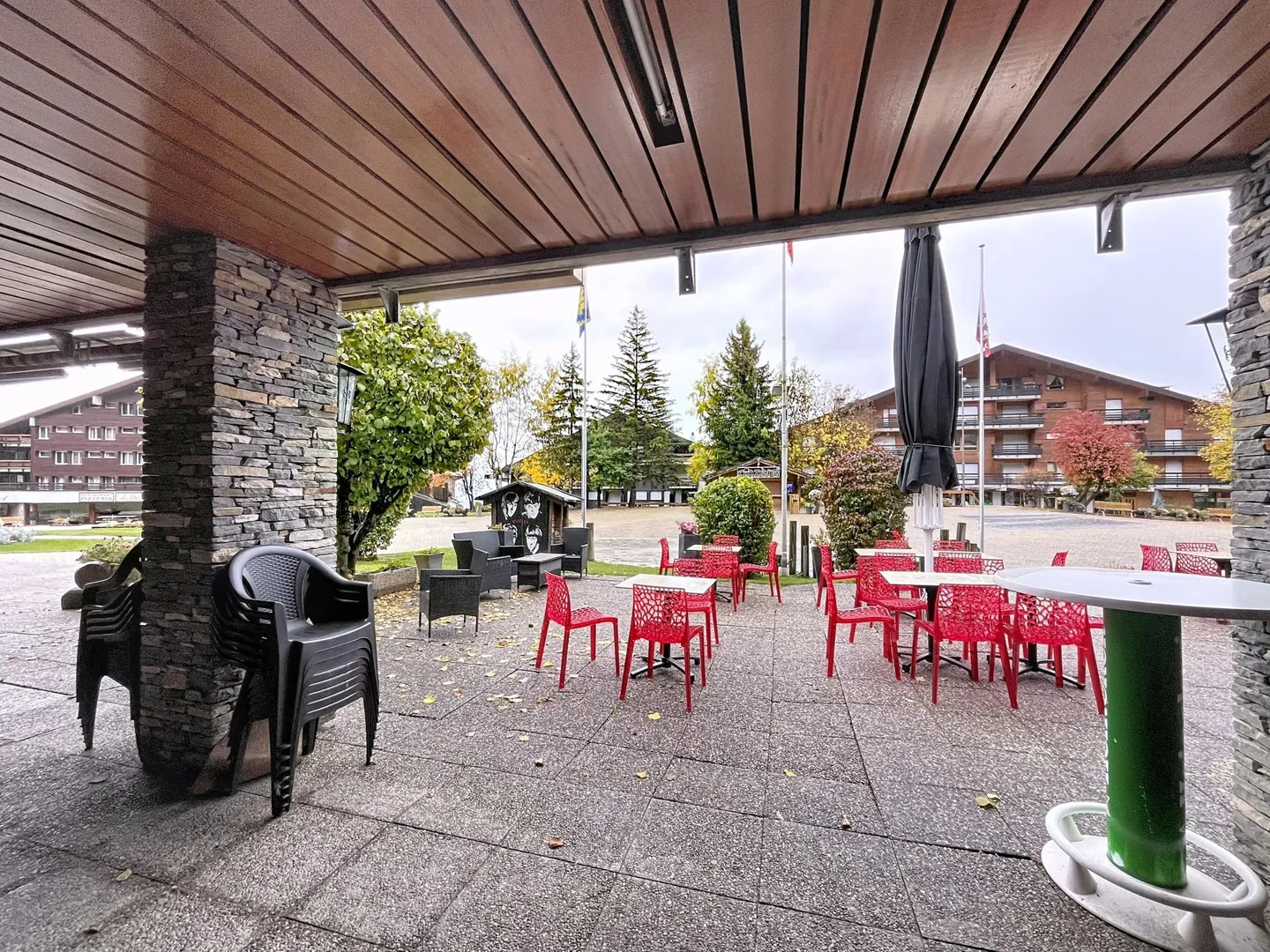 Commercial space - restaurant benefiting from a magnificent location - Photo 9 of 10