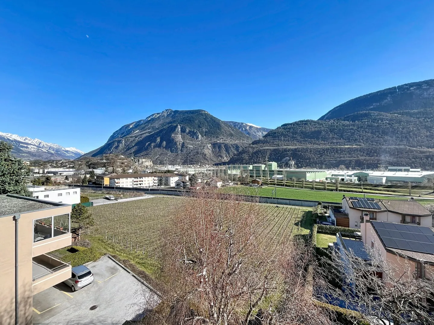 Spacieux 4 pièces de 110 m² avec balcon et fort potentiel à Sierre - Photo 7 of 12