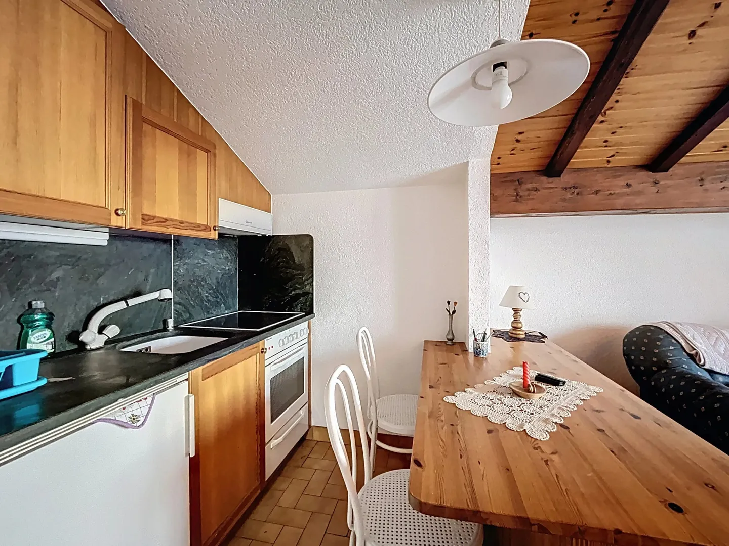 Chalet de deux appartements à quelques minutes du centre de Crans-Montana - Photo 13 of 13