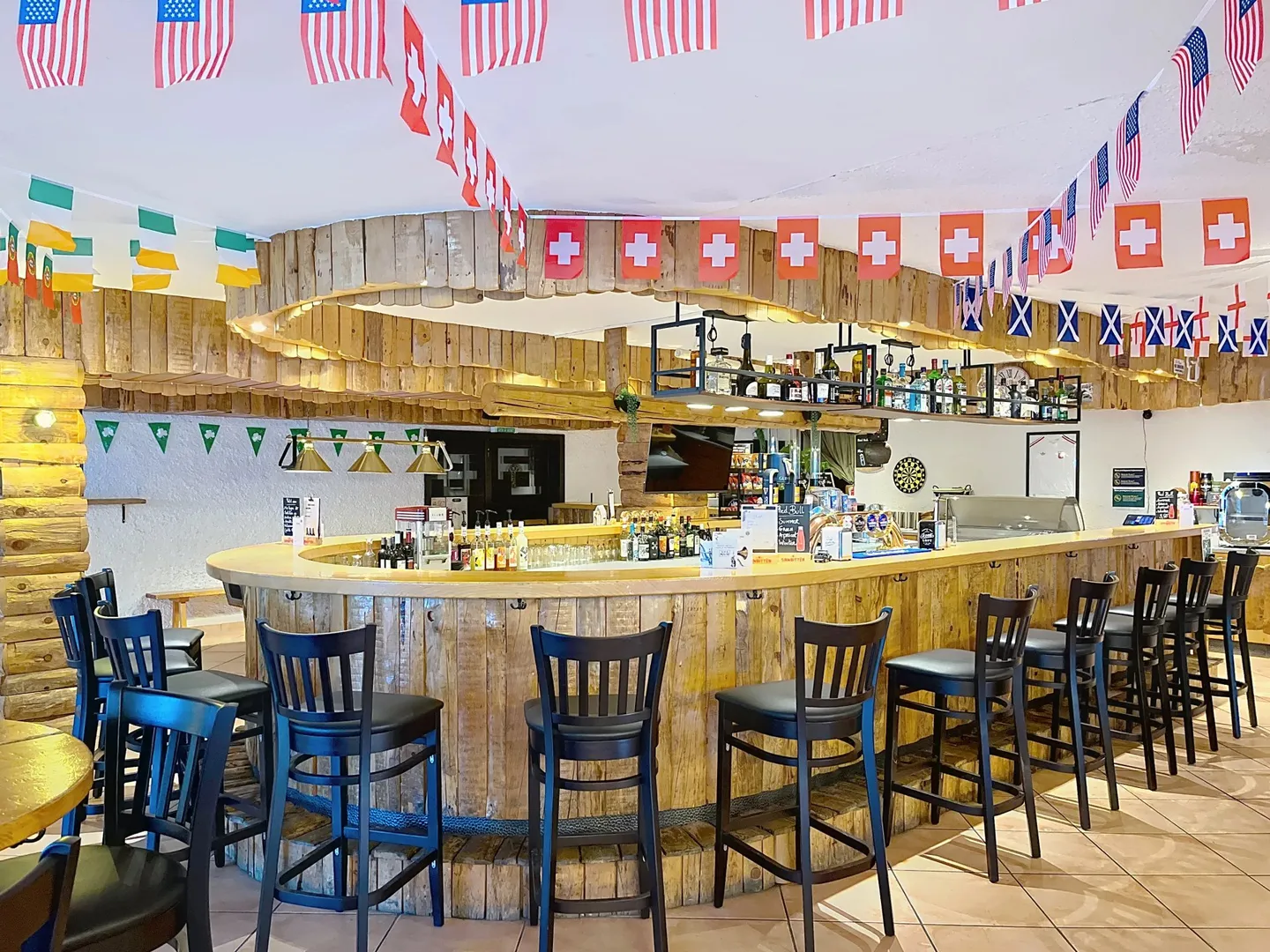 Bar/ristorante nel cuore di Grimentz - Foto 10 di 11
