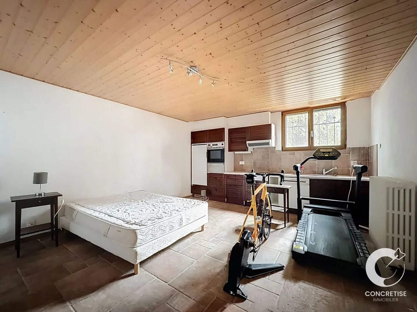 Unique quiet domain, rare volumes and alpine panorama - Photo 11 of 13