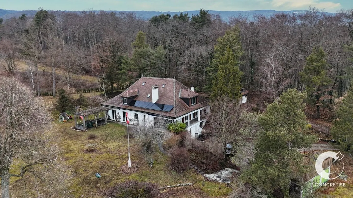 Unique quiet domain, rare volumes and alpine panorama - Photo 1 of 13