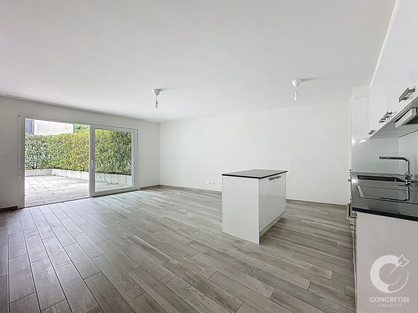 4.5 rooms with terrace and ideal location - Photo 3 of 9