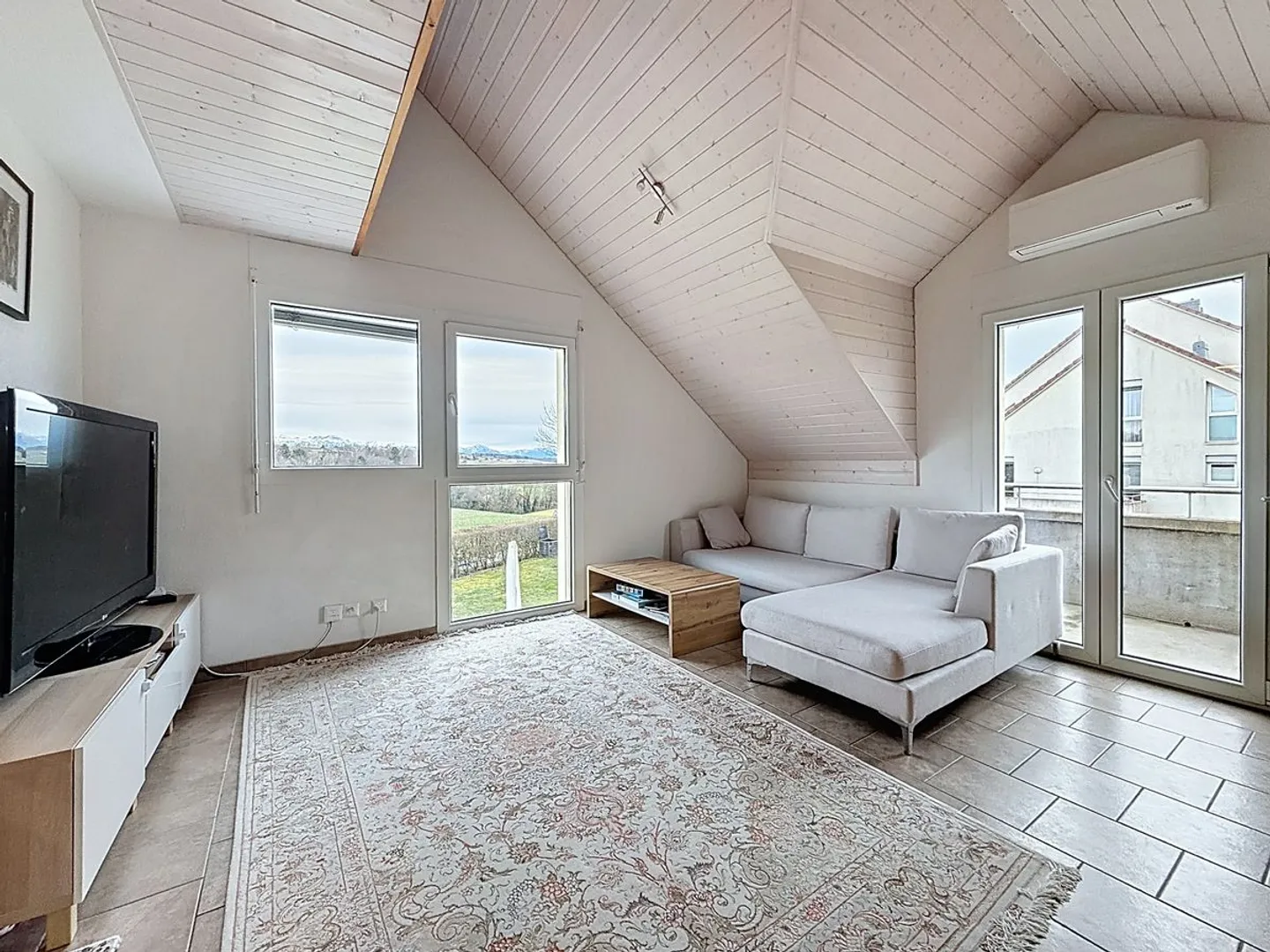 Duplex mit Garten und Blick auf die Alpen / Mont-Blanc - Daillens - Foto 1 von 13