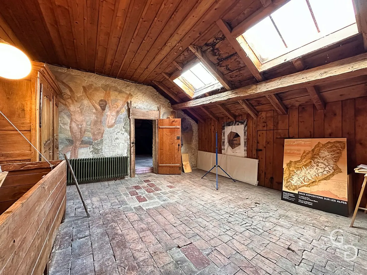 Authentic 18th Century Master House - Photo 10 of 12