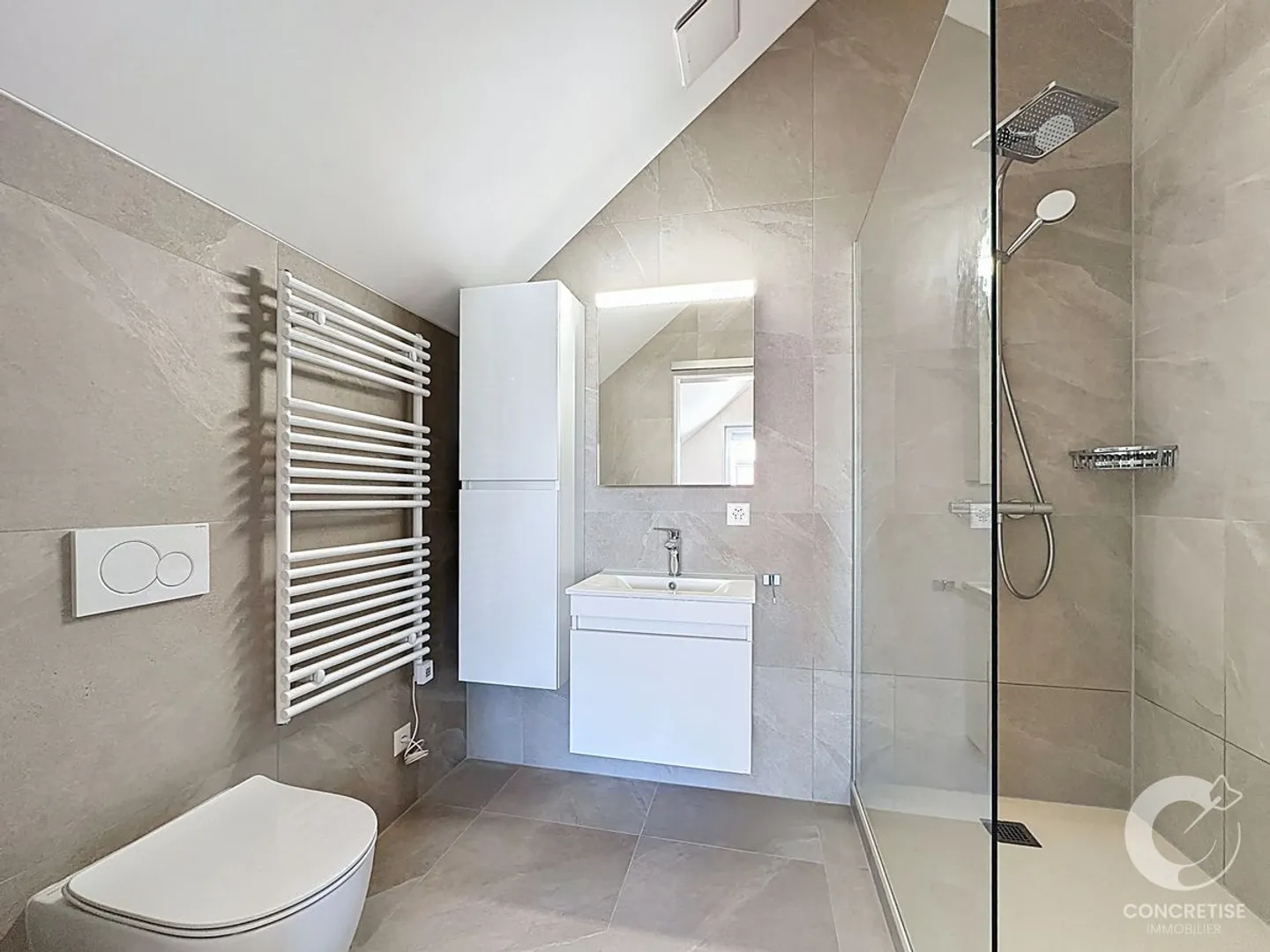 Helles, gemütliches und gepflegtes Duplex - Foto 12 von 13