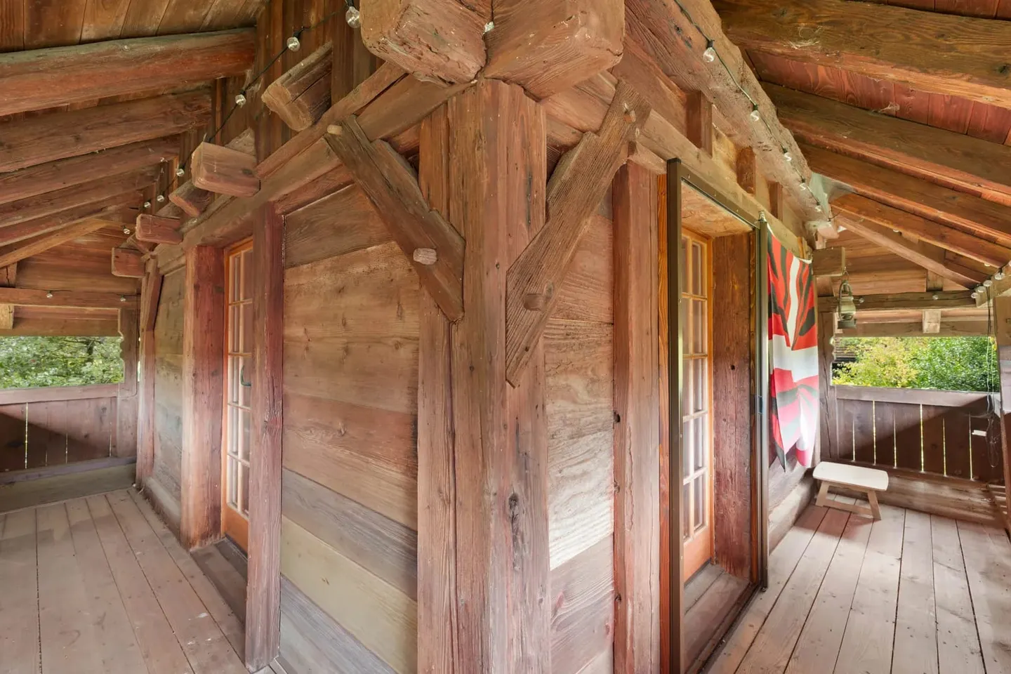 Charmantes Chalet mit Garten-Oase - Foto 10 von 11