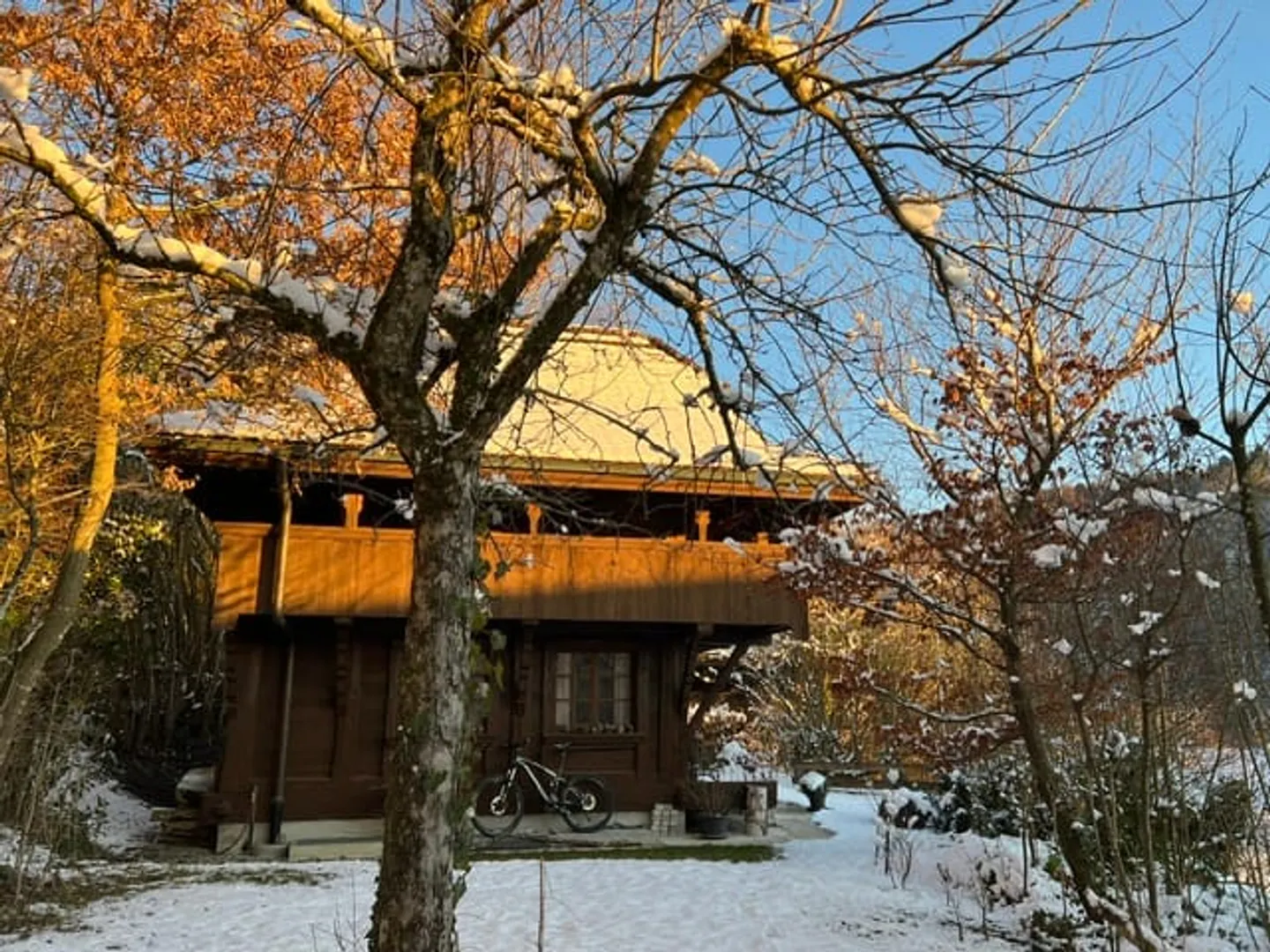 Charmantes Chalet mit Garten-Oase - Foto 10 von 13