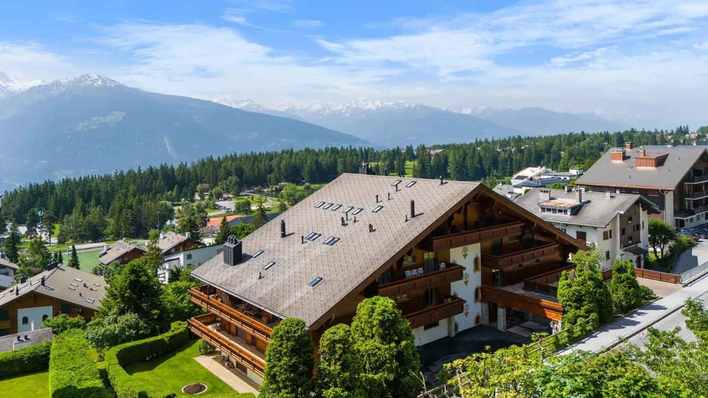 OFF-MARKET ? HIGH-END APARTMENT for Swiss and foreign buyers. - Photo 11 of 13