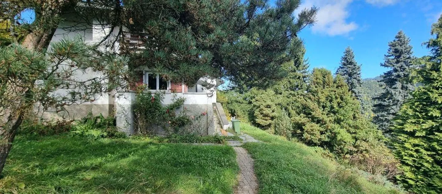 Chalet individuel à Blonay, Les Pléiades. sur 3'000 m² de parcelle - Photo 1 sur 12