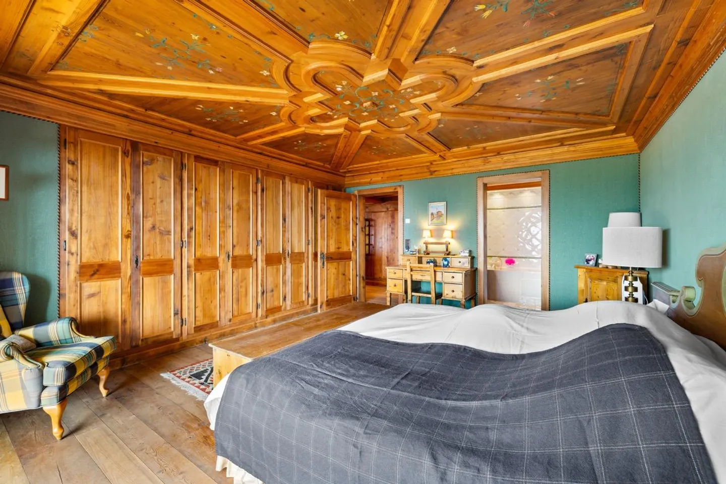 OFF-MARKET ? HIGH-END APARTMENT for Swiss and foreign buyers. - Photo 5 of 13