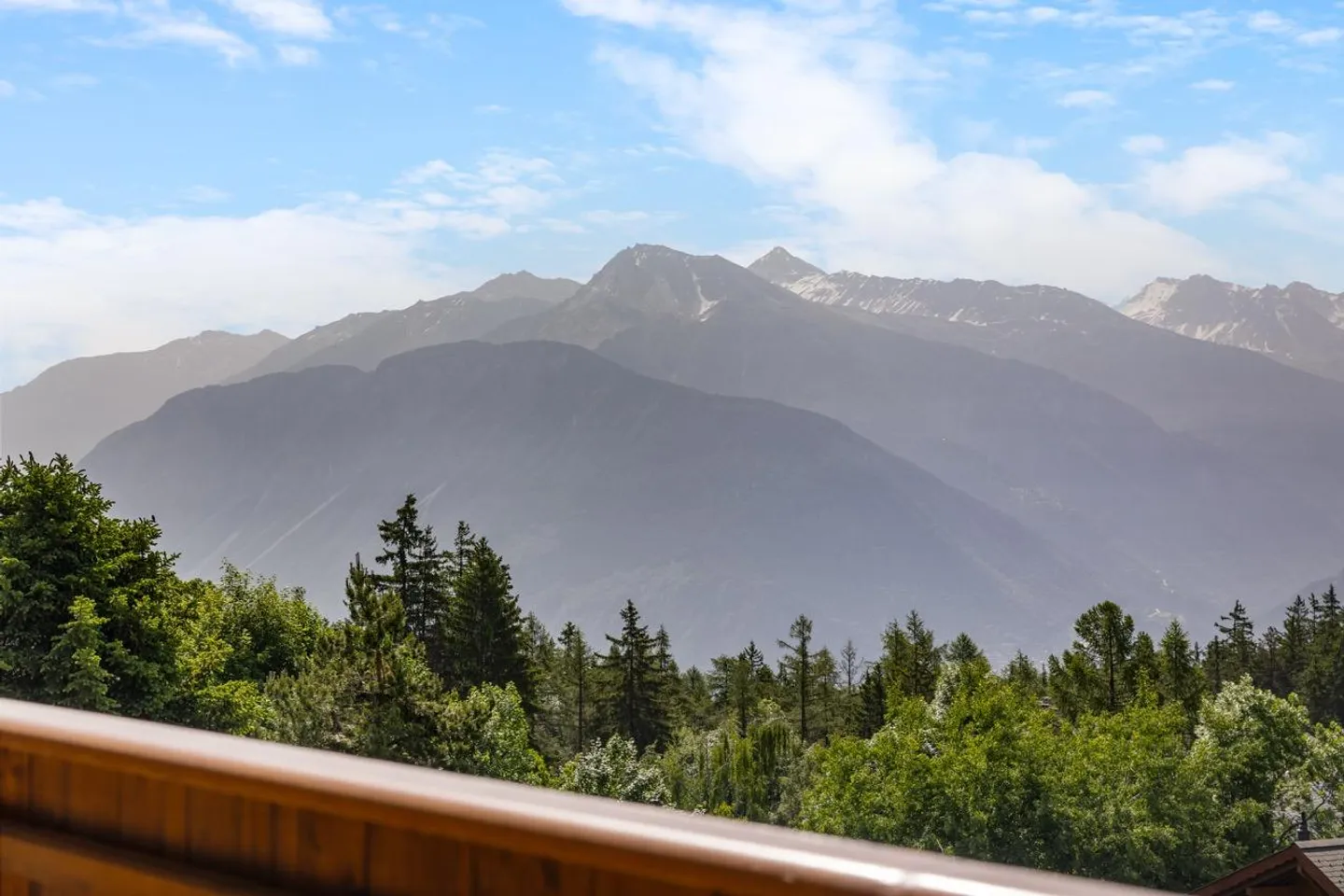 OFF-MARKET ? APPARTEMENT HAUT STANDING for Swiss and foreign buyers. - Photo 2 sur 3