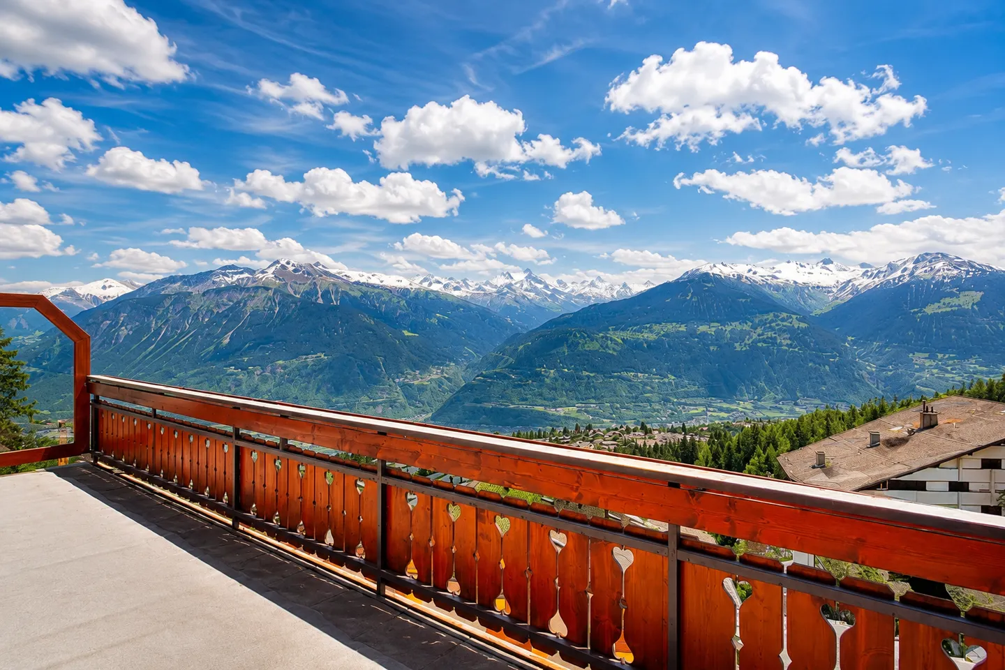 Elegant Apartment in Crans-Montana - Photo 1 of 8