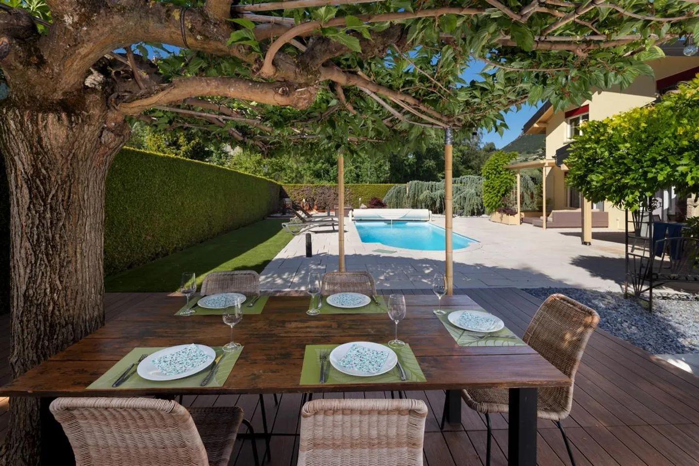 Elegante Familienvilla mit Pool in Granges VS - Foto 1 von 13