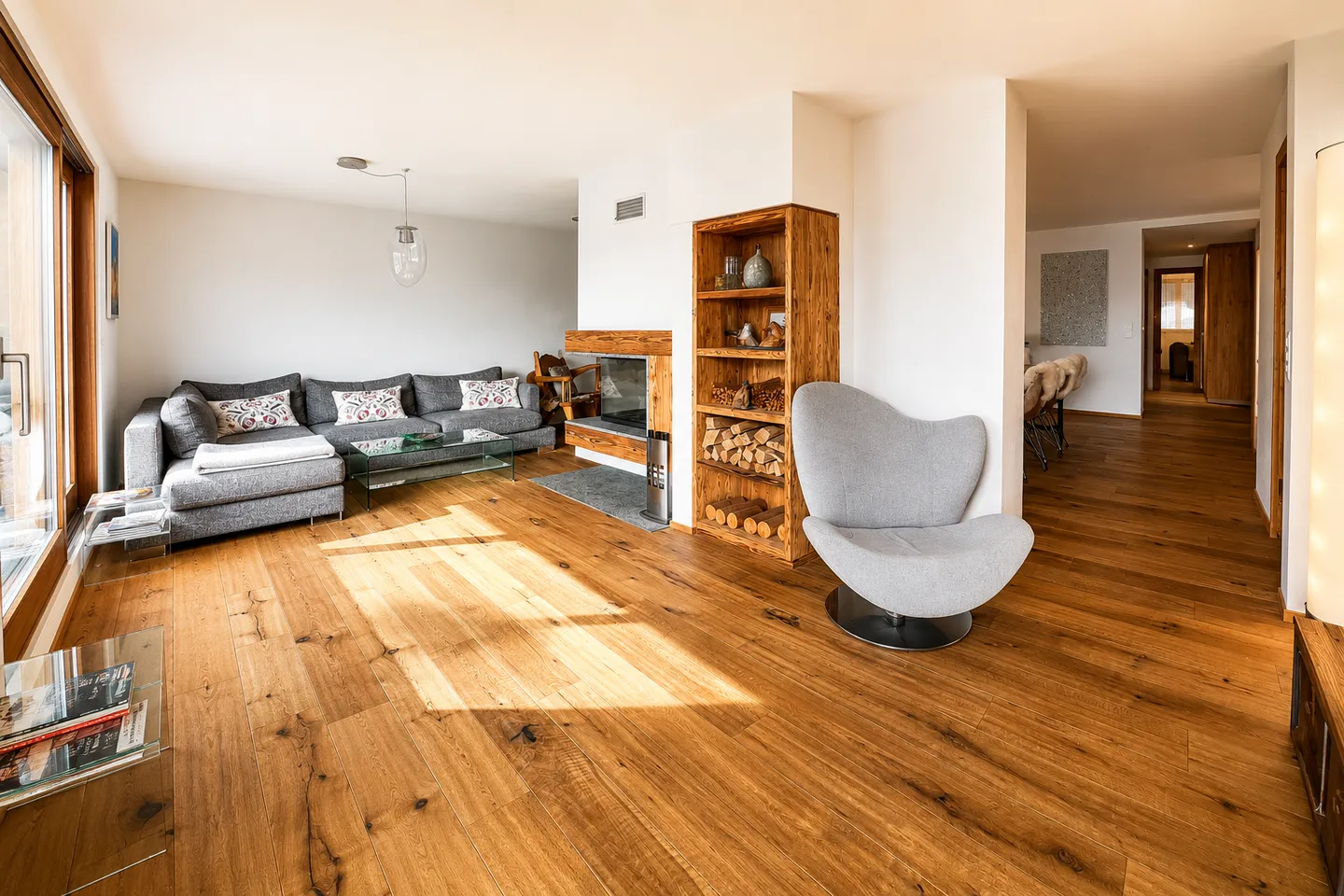 Elegant Apartment in Crans-Montana - Photo 4 of 8