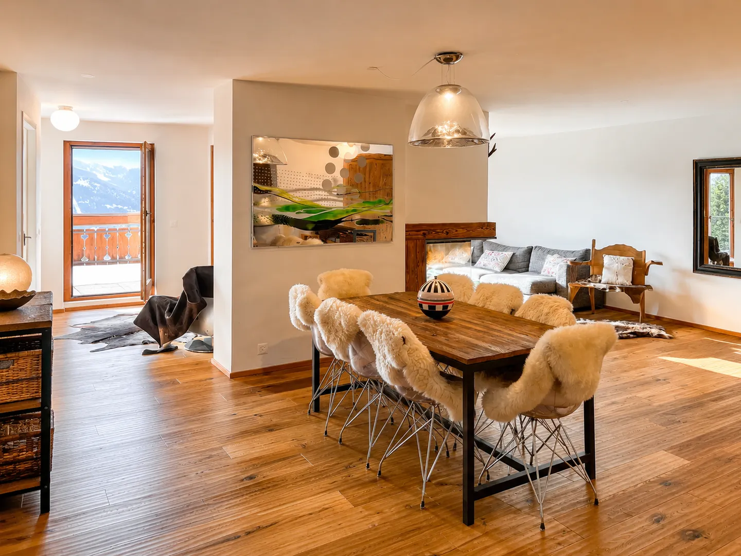 Elegant Apartment in Crans-Montana - Photo 2 of 8
