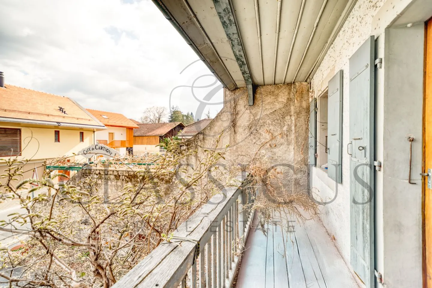 5-Room House with High Potential - Photo 8 of 12