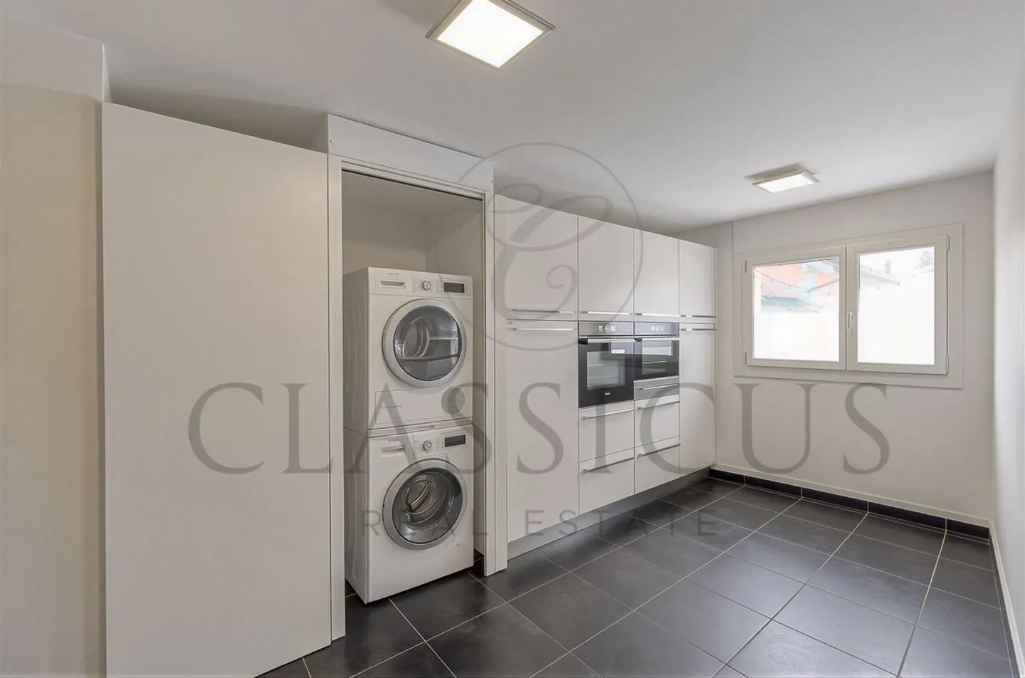 Appartement Contemporain avec Balcon - Photo 4 sur 8