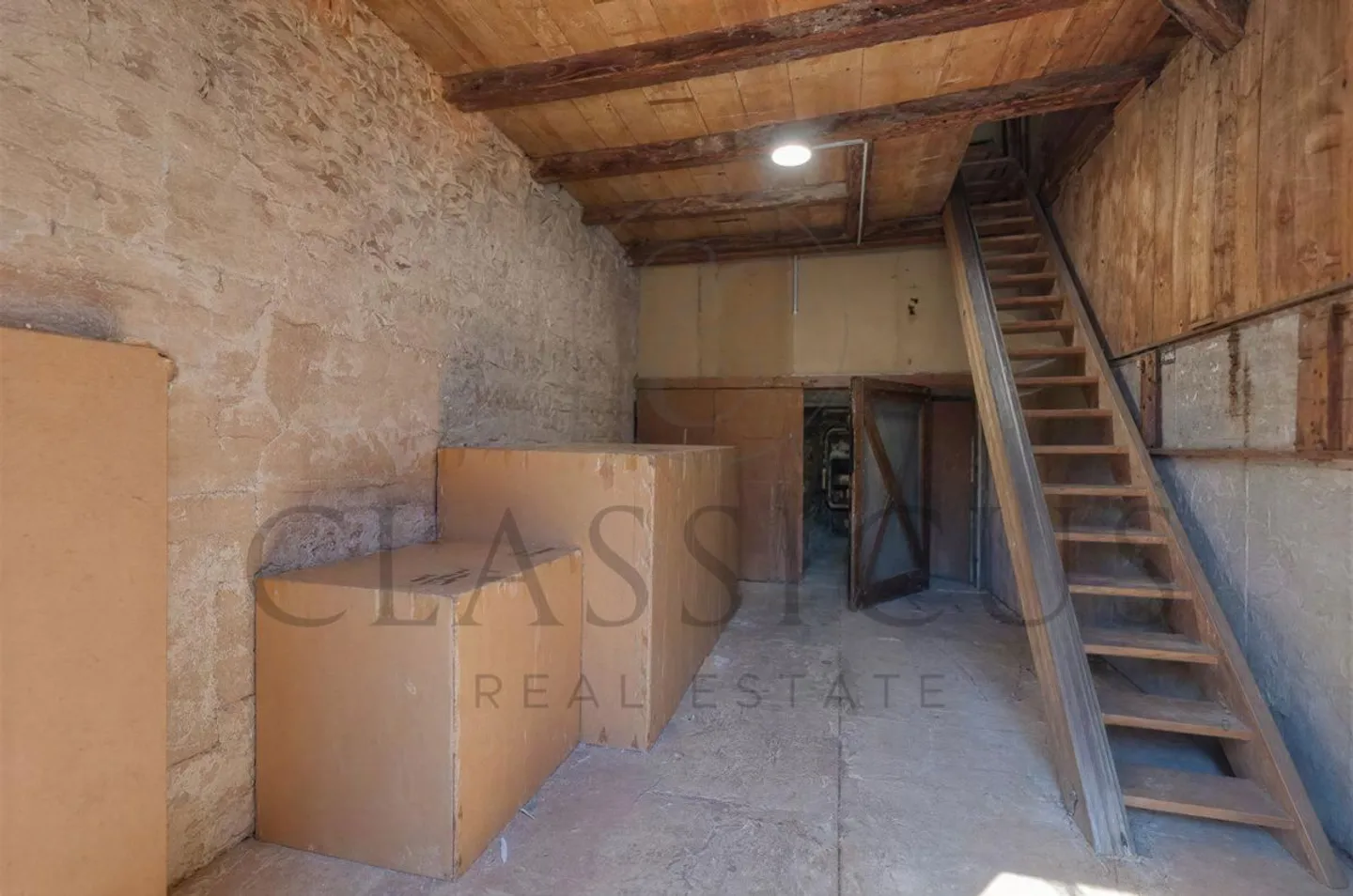 Raro insieme di villaggio - Casa e fienile da reinventare nel cuore di Vieux-Vernier - Foto 9 di 10