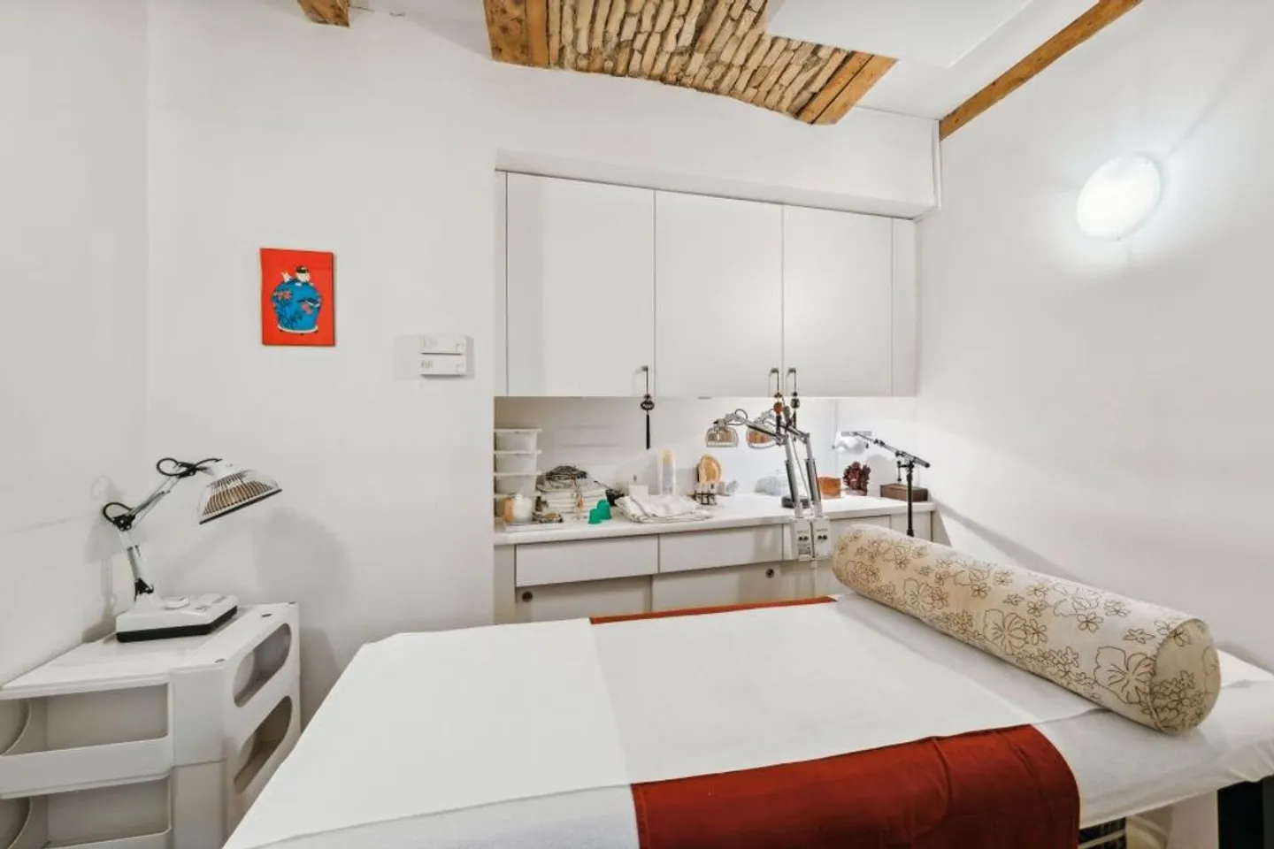 Arcade d'eccezione di 45 m² nella Città Vecchia di Ginevra - Foto 4 di 5
