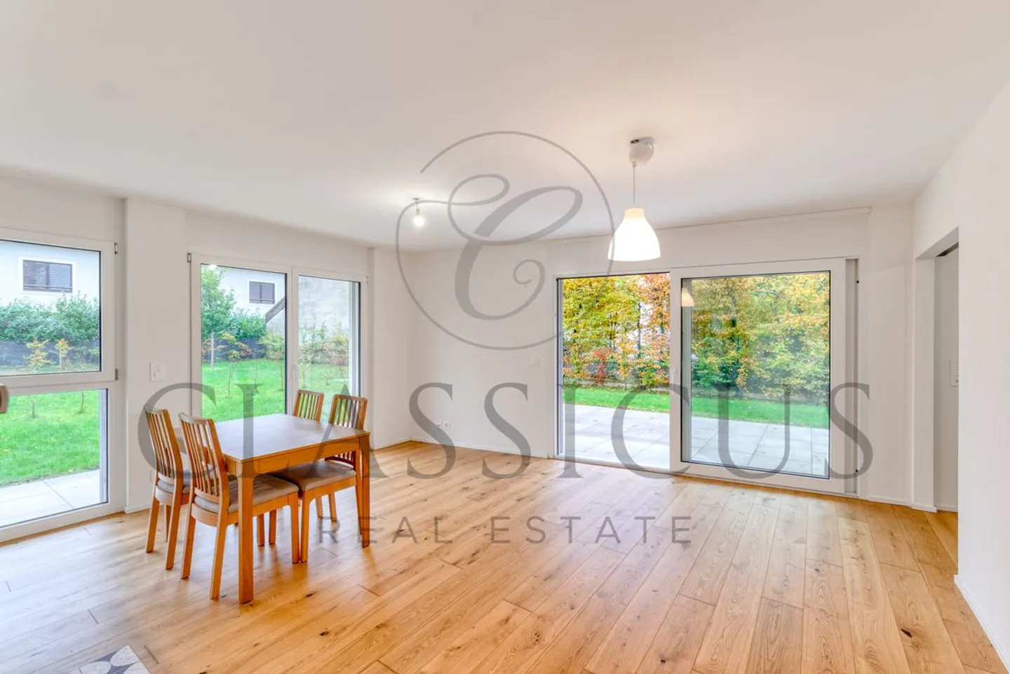 Charming modern apartment on garden level in Saint-Prex - Photo 2 of 8